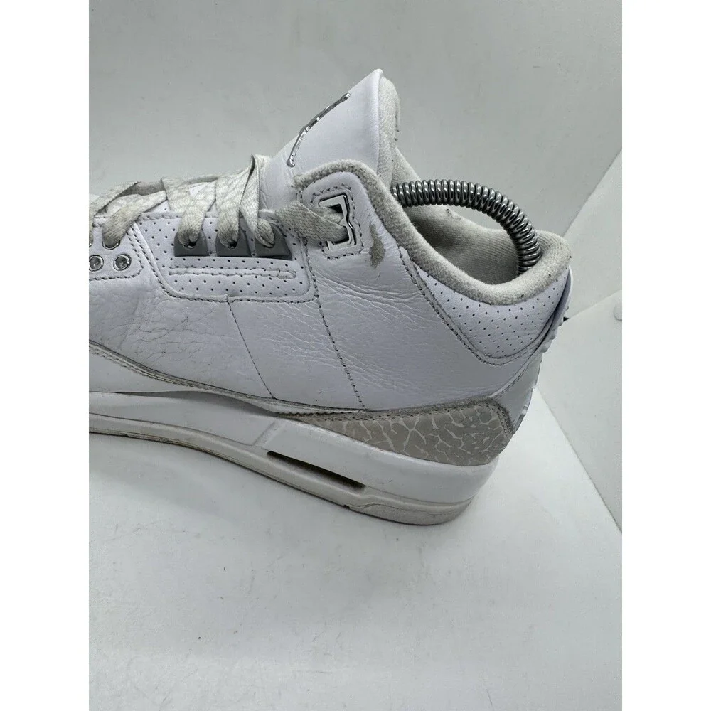 Nike Air Jordan 3 Retro 6.5Y White Athletic Shoes Sneakers 136064 111